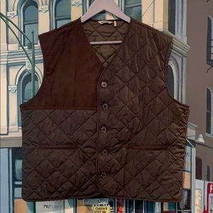 Barbour Men’s XL Button Down Quilted Vest